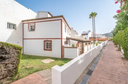 Сasa de 5 dormitorios en Manilva, Spain No. 30590