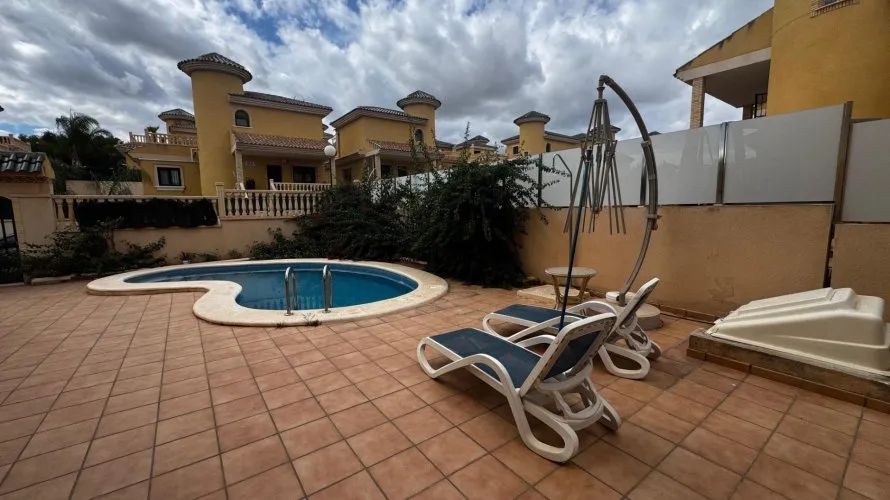 Villa de 223m² en Torrevieja, Spain No. 31176 № 23