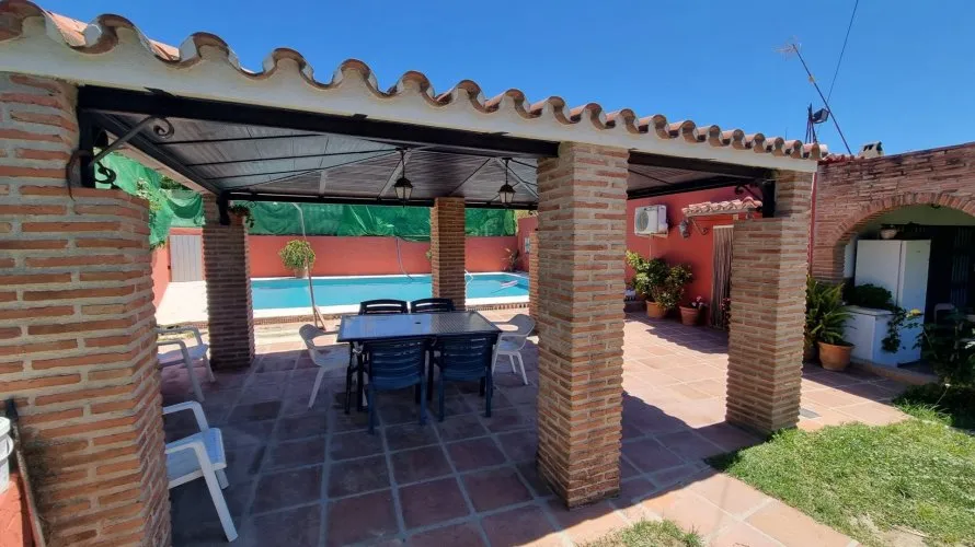 Сasa de 3 dormitorios en Cortes (San Pedro De Alcantara), Spain No. 31057 № 19