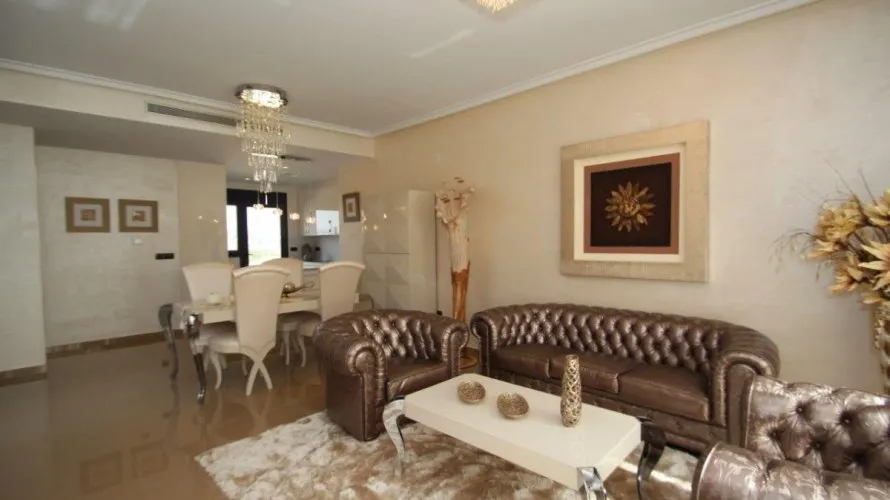 Villa de 157m² en Campoamor, Spain No. 30783 № 1