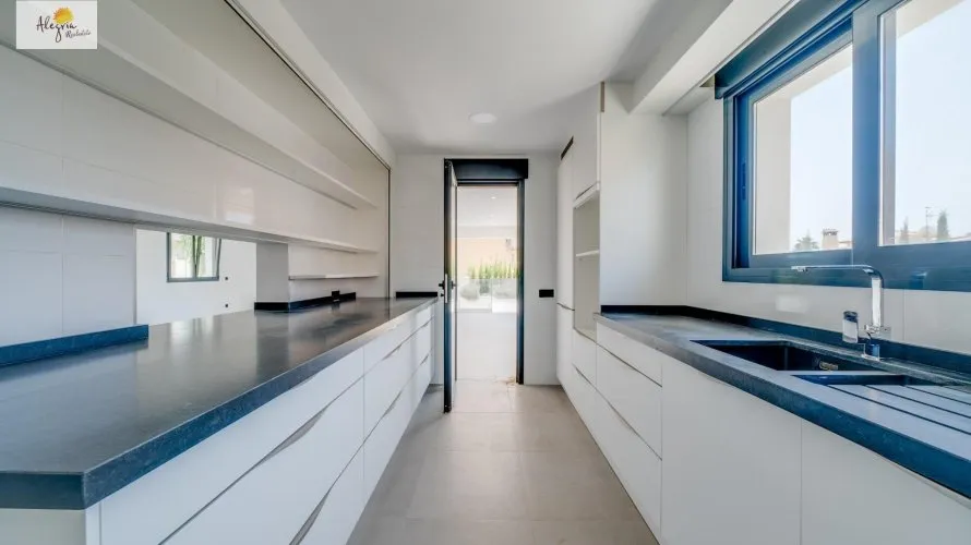 Villa de 5 dormitorios en Calpe, Spain No. 30901 № 18