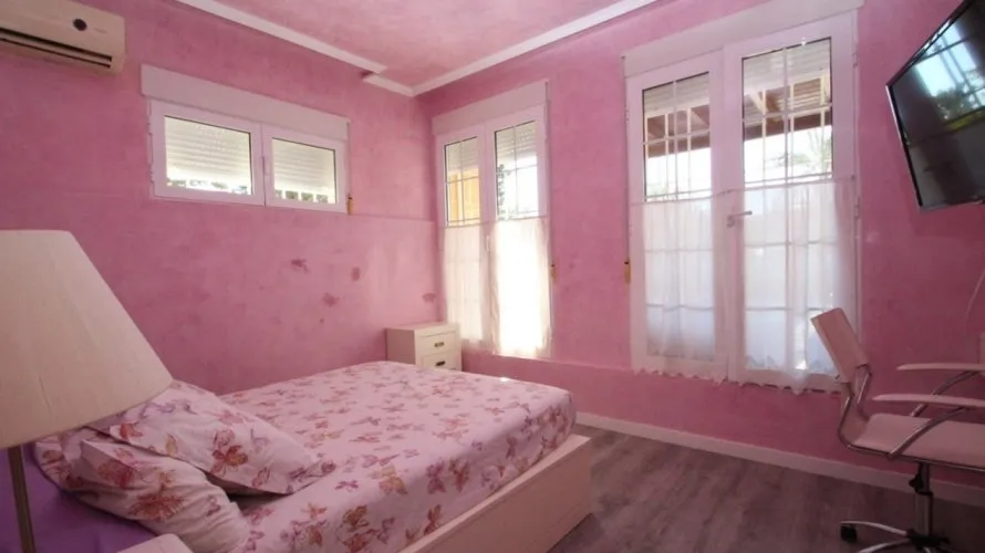 Villa de 5 dormitorios en Cabo Roig, Spain No. 30972 № 17