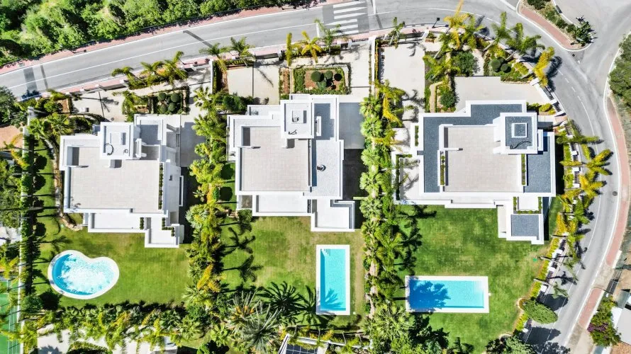 Villa de 6 dormitorios en Marbella, Spain No. 30770