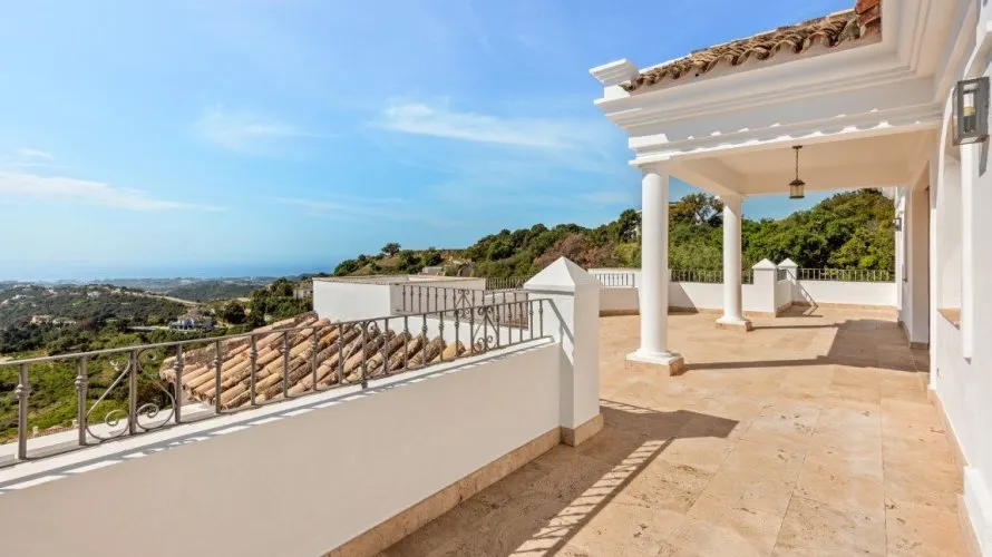 Villa de 5 dormitorios en Benahavís, Spain No. 30776 № 18
