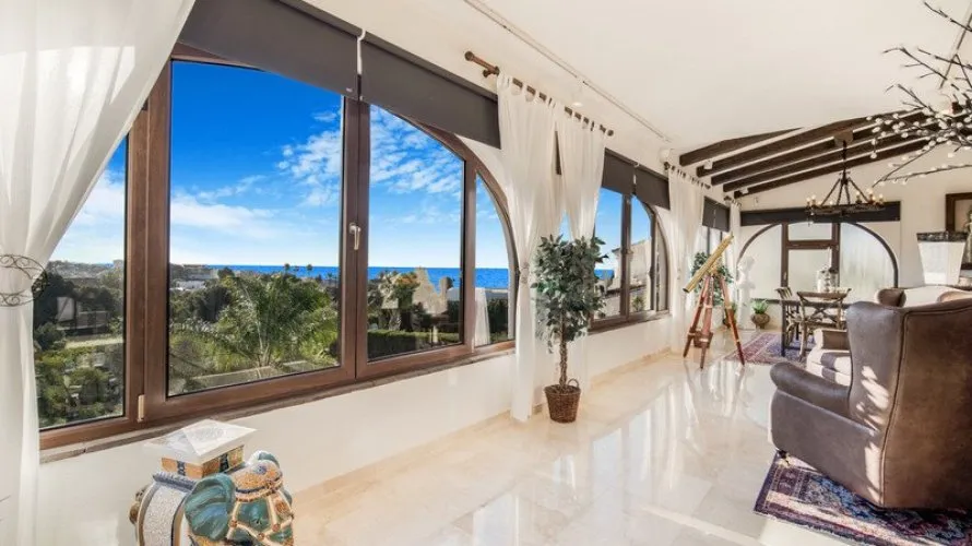 Villa de 3 dormitorios en Benalmádena, Spain No. 30605 № 1