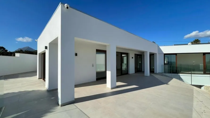 Villa de 4 dormitorios en Altea, Spain No. 30823 № 22