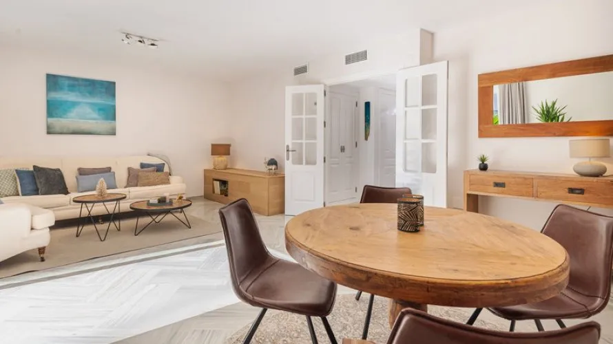 Casa adosada de 3 dormitorios en Estepona, Spain No. 30756 № 12