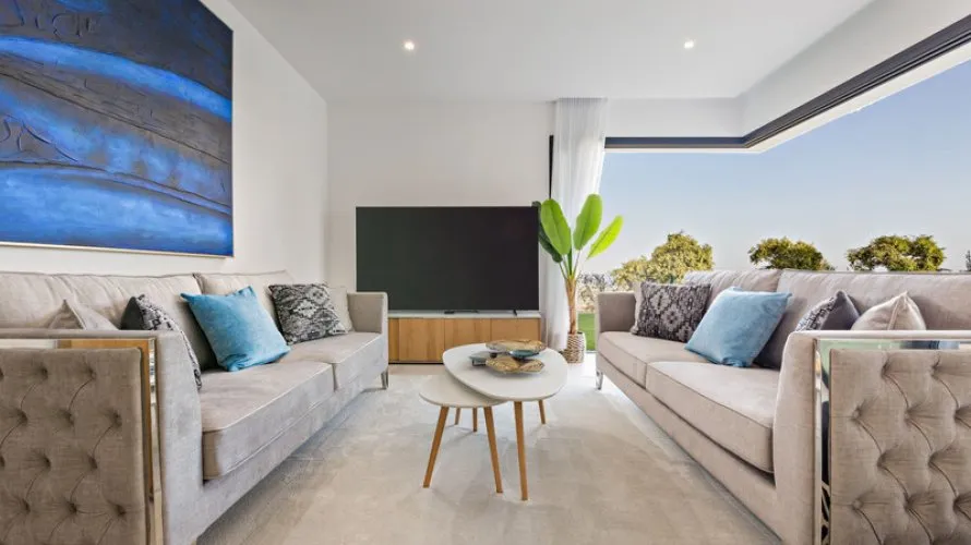 Villa de 3 dormitorios en Casares, Spain No. 30604 № 4