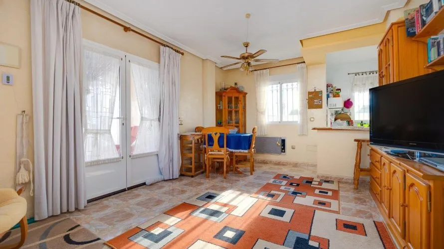 Villa de 3 dormitorios en Playa Flamenca II, Spain No. 31226 № 20