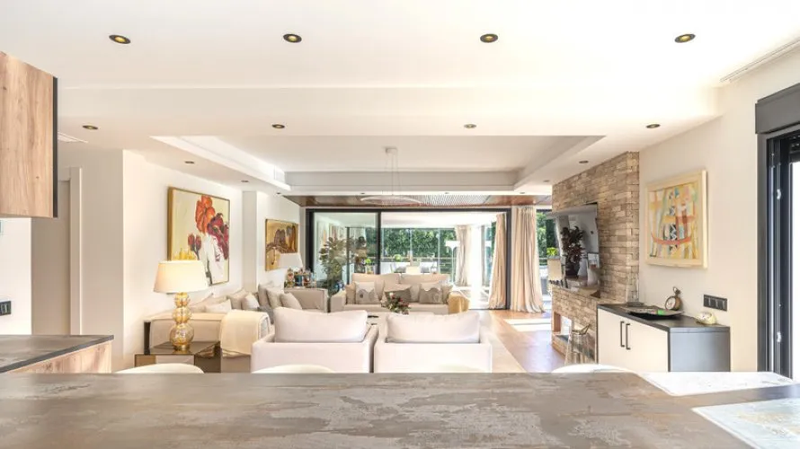 Villa de 5 dormitorios en Marbella, Spain No. 30641 № 7