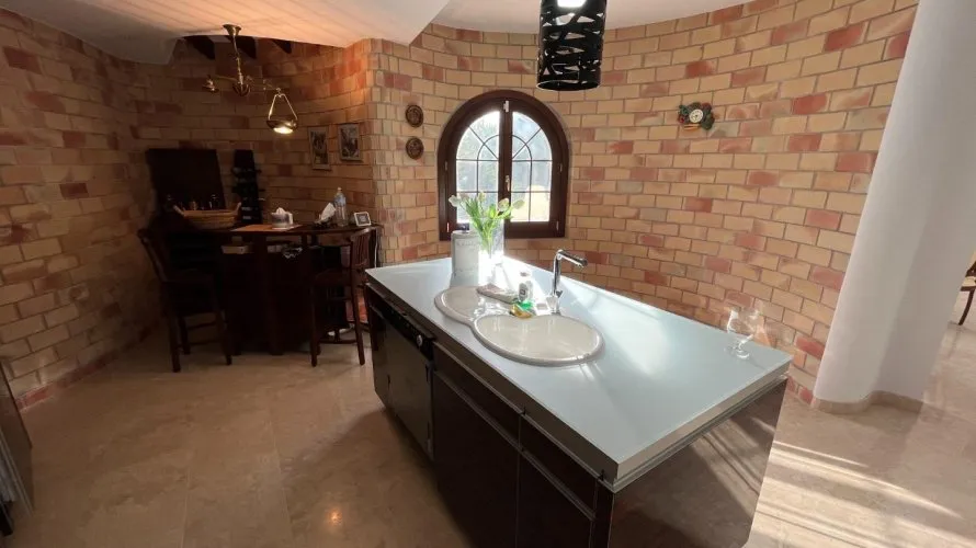 Villa de 4 dormitorios en Altea La Vella, Spain No. 30932 № 10