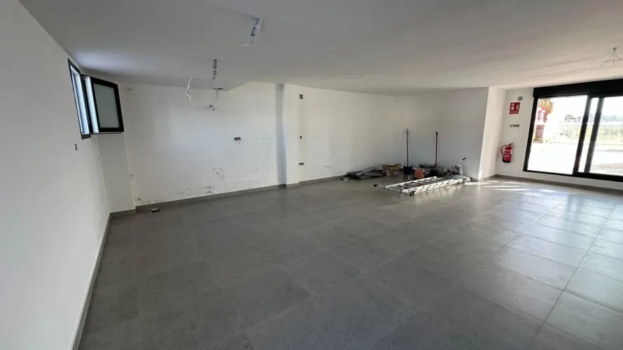 Сasa de 2 dormitorios en Oliva, Spain No. 31198