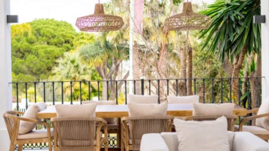 Villa de 5 dormitorios en Marbella, Spain No. 30608