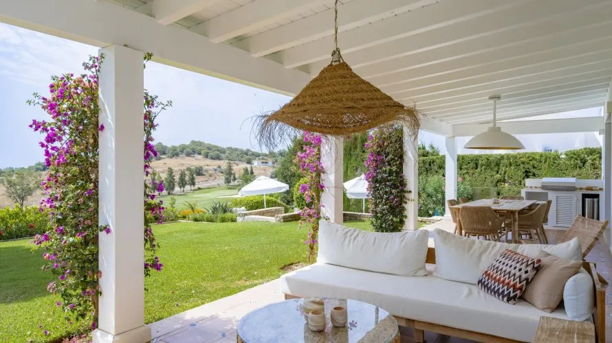 Villa de 4 dormitorios en Benahavís, Spain No. 30629 № 23