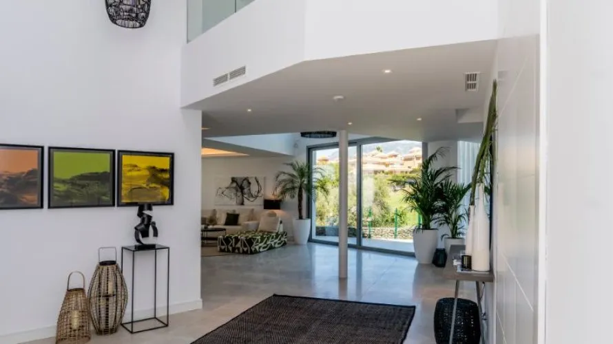 Villa de 4 dormitorios en Marbella, Spain No. 30635 № 6