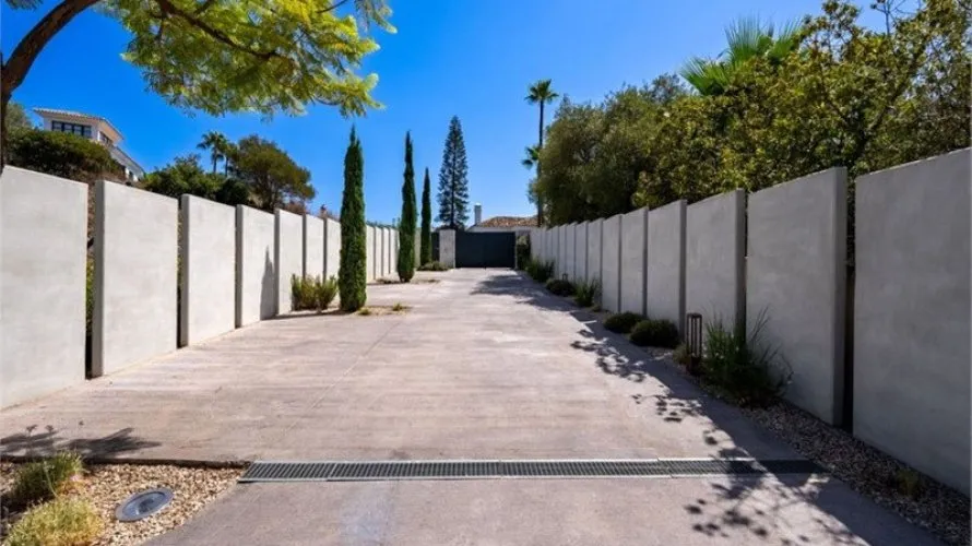 Villa de 6 dormitorios en La Quinta, Spain No. 30758 № 8