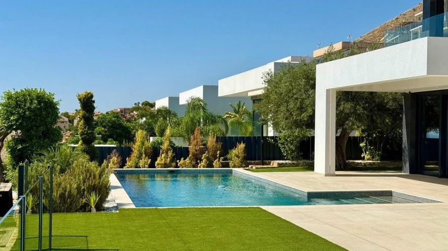 Villa de 890m² en Benidorm, Spain No. 31173 № 8