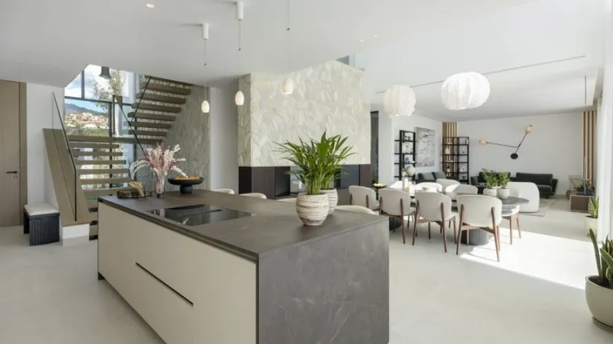 Сasa de 5 dormitorios en La Quinta, Spain No. 31059 № 4