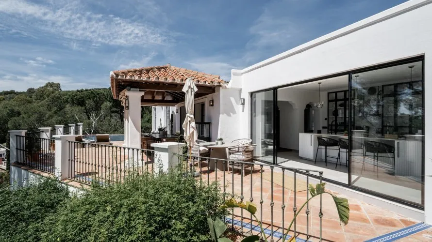 Villa de 4 dormitorios en Cortes (San Pedro De Alcantara), Spain No. 30633 № 18