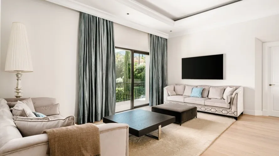 Villa de 7 dormitorios en Marbella, Spain No. 30478 № 4