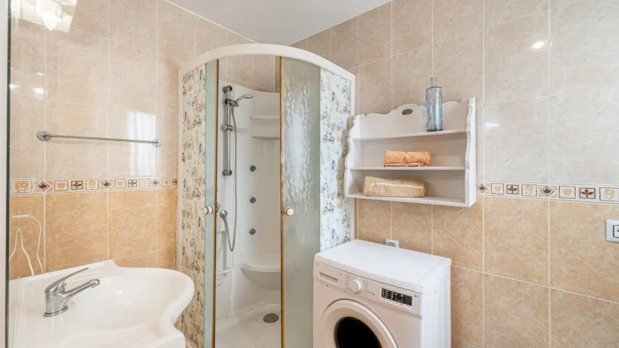 Сasa de 5 dormitorios en Manilva, Spain No. 30590 № 17