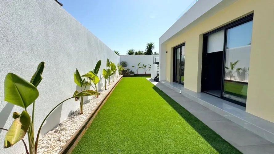 Villa de 3 dormitorios en Torrevieja, Spain No. 30661 № 4