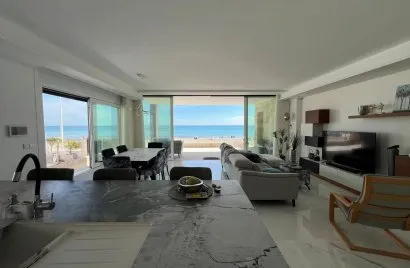 Villa de 5 dormitorios en La Mata, Spain No. 31202