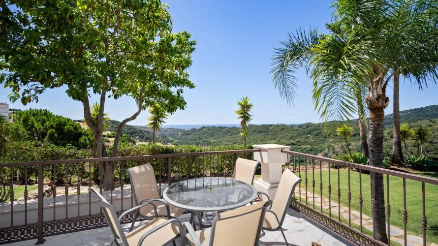 Villa de 6 dormitorios en Benahavís, Spain No. 30745 № 23