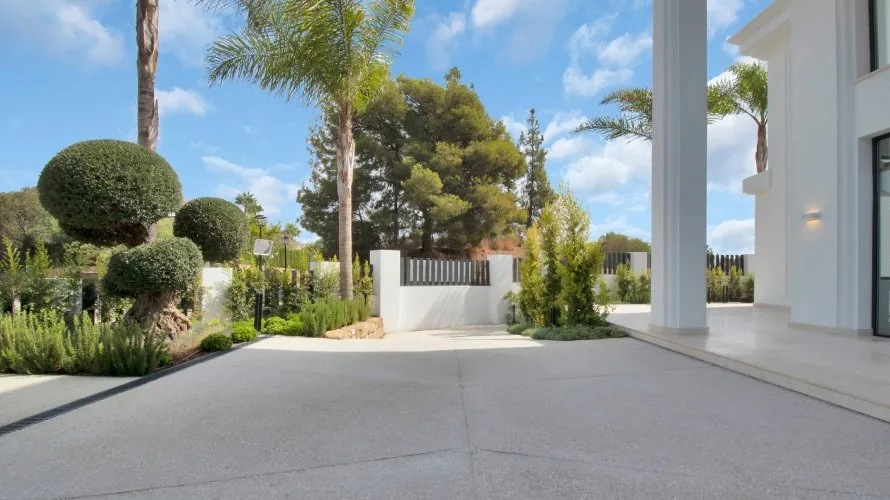 Villa de 6 dormitorios en Marbella, Spain No. 30578 № 9