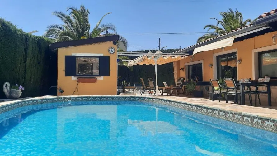 Villa de 155m² en L'Alfàs del Pi, Spain No. 30908