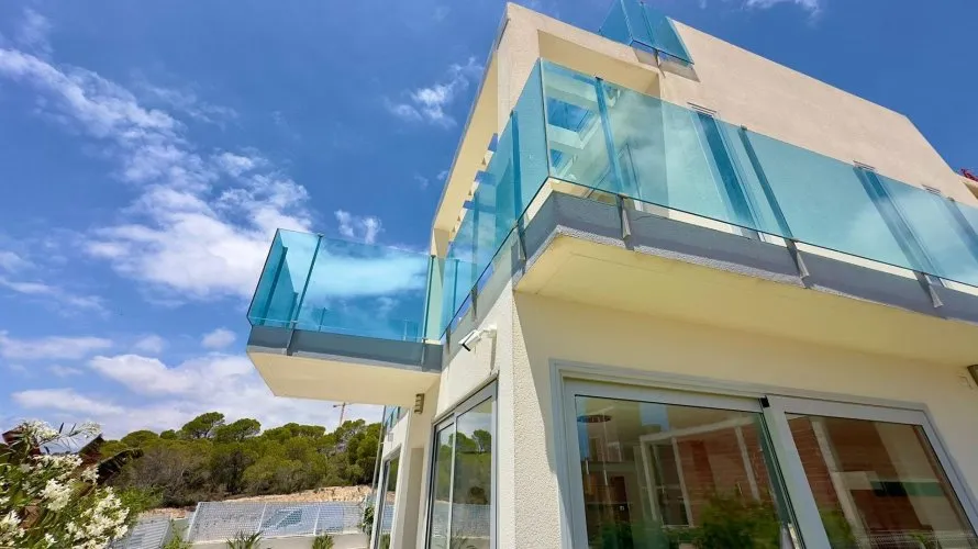 Villa de 3 dormitorios en Finestrat, Spain No. 30651 № 4