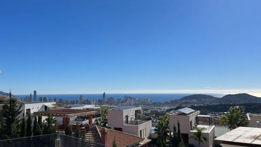 Villa de 3 dormitorios en Finestrat, Spain No. 31219