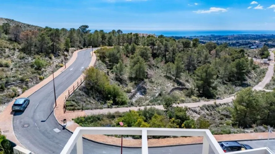 Villa de 7 dormitorios en Finestrat, Spain No. 31105