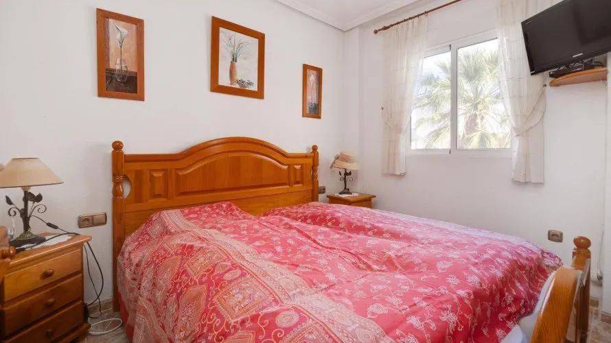 Villa de 3 dormitorios en Playa Flamenca II, Spain No. 31226 № 13