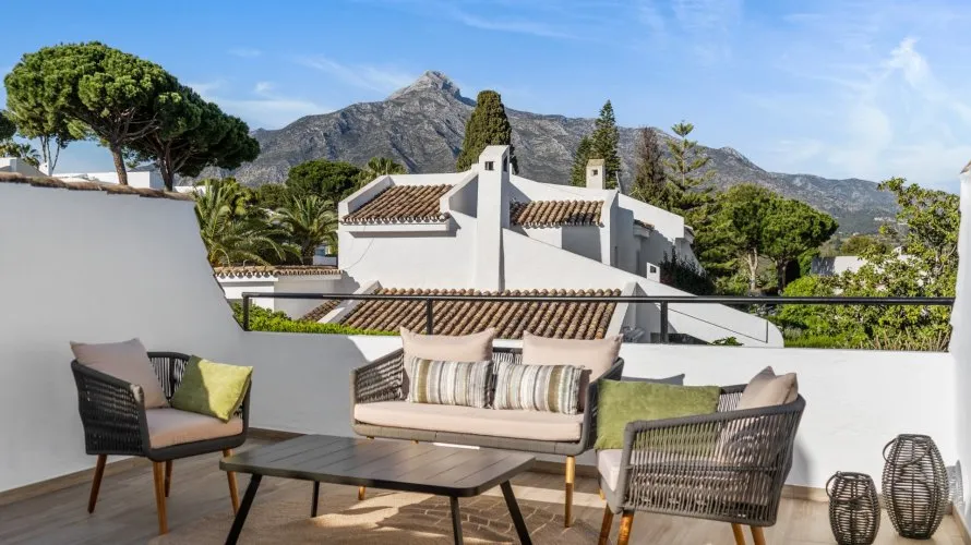 Casa adosada de 3 dormitorios en Marbella, Spain No. 30494 № 18