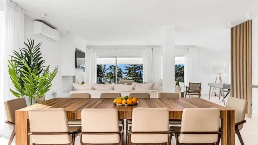 Villa de 5 dormitorios en Marbella, Spain No. 31054 № 6