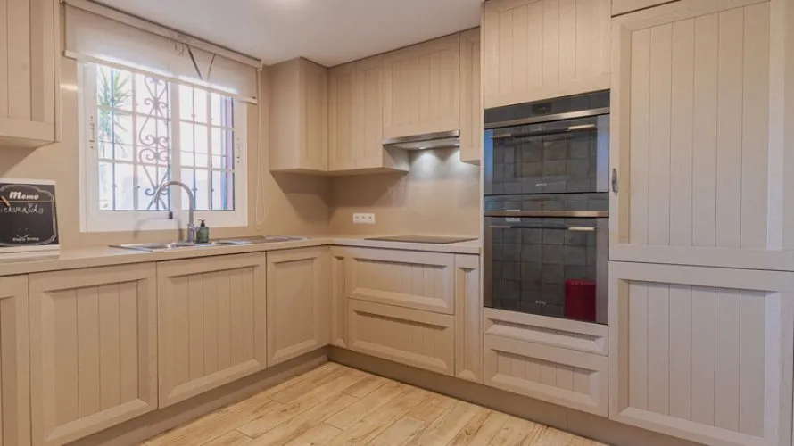 Casa adosada de 3 dormitorios en Estepona, Spain No. 30756 № 13