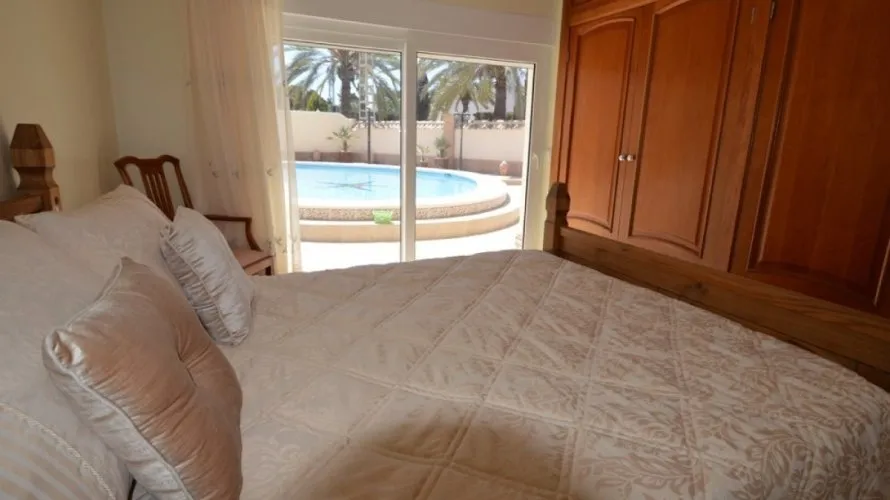 Villa de 276m² en Cabo Roig, Spain No. 30790 № 17