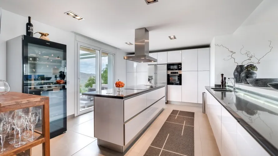 Сasa de 5 dormitorios en Marbella, Spain No. 31132 № 6