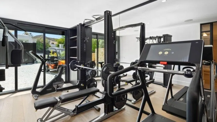 Сasa de 5 dormitorios en Nueva Andalucía, Spain No. 31061 № 25