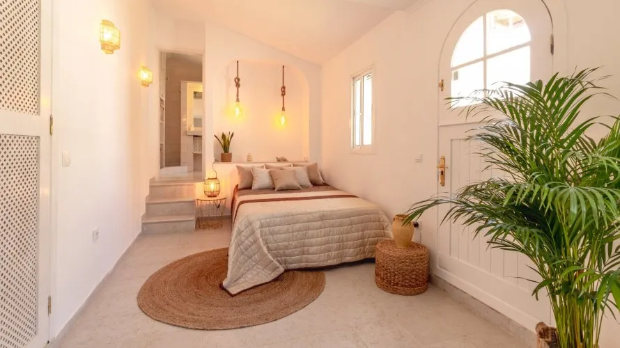 Villa de 5 dormitorios en Estepona, Spain No. 30541 № 1