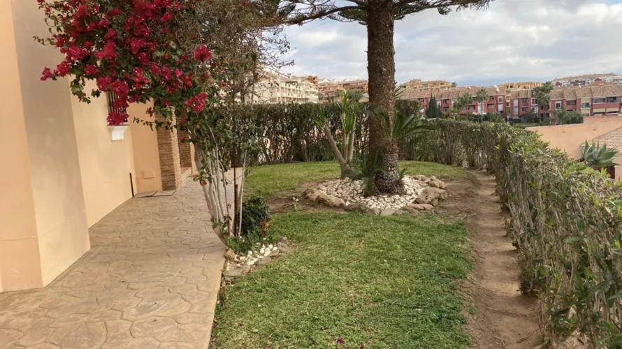 Сasa de 5 dormitorios en Mijas Costa, Spain No. 31055 № 18