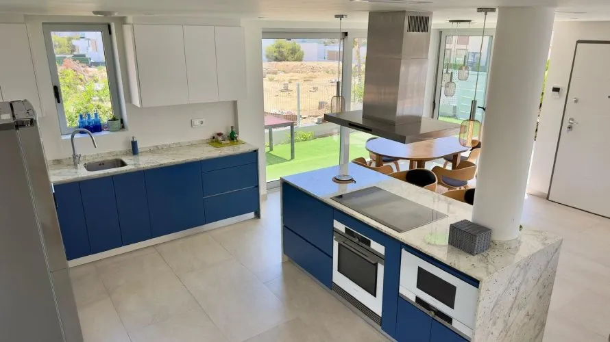 Villa de 3 dormitorios en Finestrat, Spain No. 30651 № 24