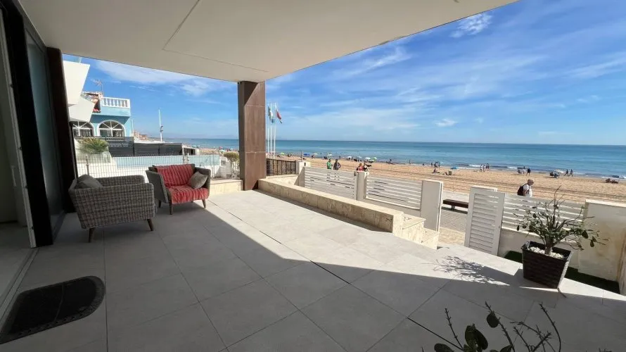 Villa de 5 dormitorios en La Mata, Spain No. 31202 № 5