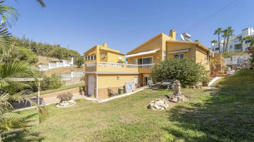 Сasa de 3 dormitorios en Mijas Costa, Spain No. 31144 № 18