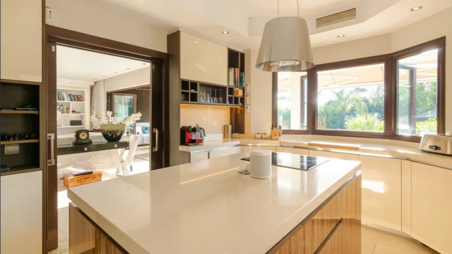 Villa de 5 dormitorios en Nueva Andalucía, Spain No. 31125 № 7