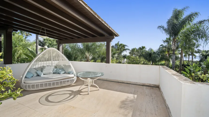 Villa de 6 dormitorios en Marbella, Spain No. 30740 № 6