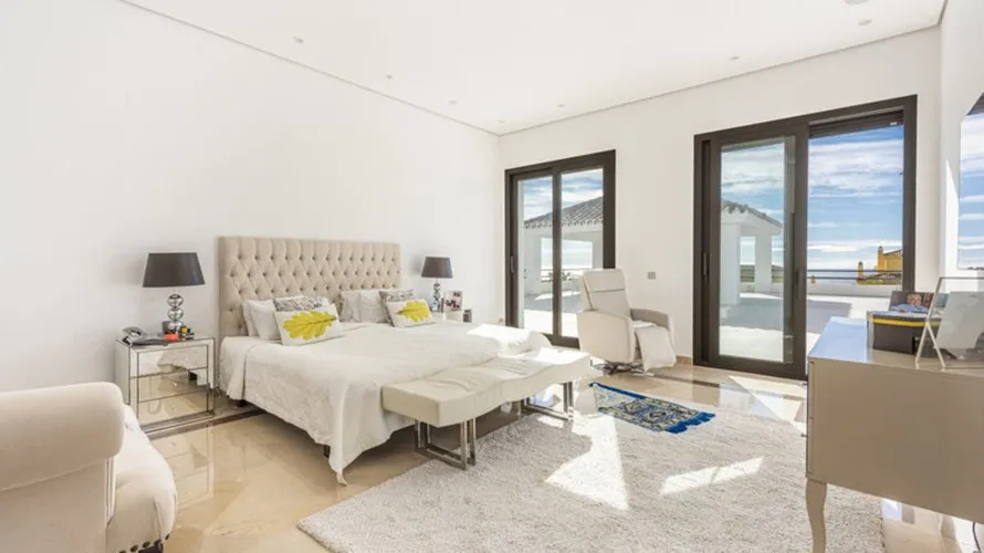 Villa de 7 dormitorios en Marbella, Spain No. 30606 № 5