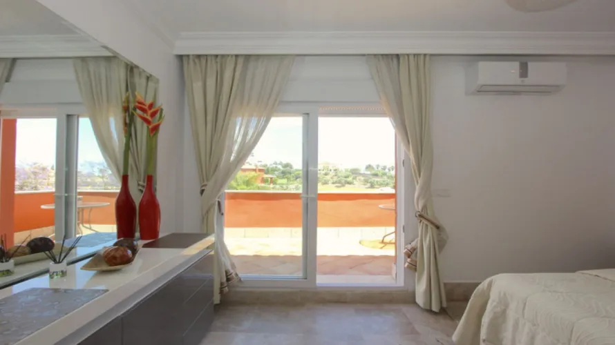 Villa de 6 dormitorios en Marbella, Spain No. 30637 № 17