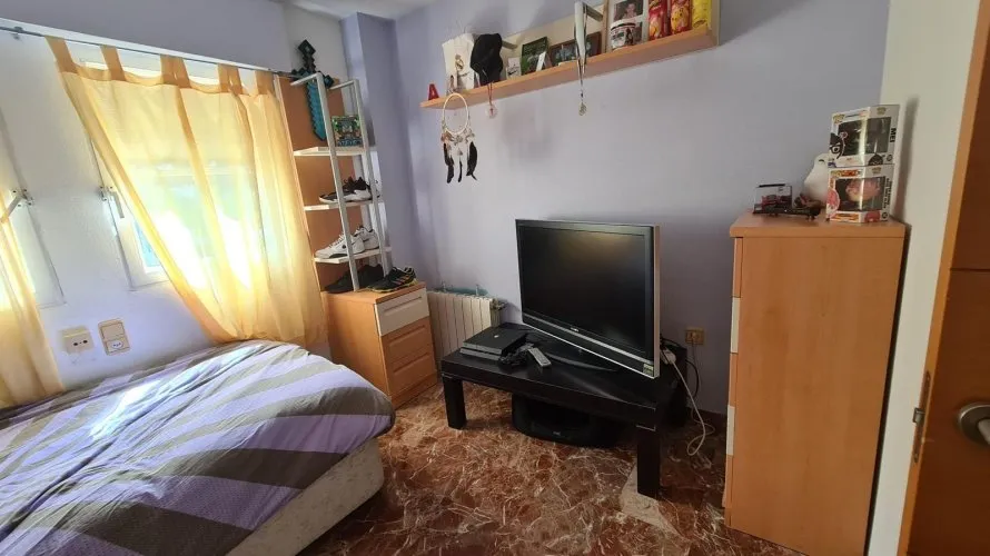 Сasa de 5 dormitorios en Alicante, Spain No. 30652 № 7